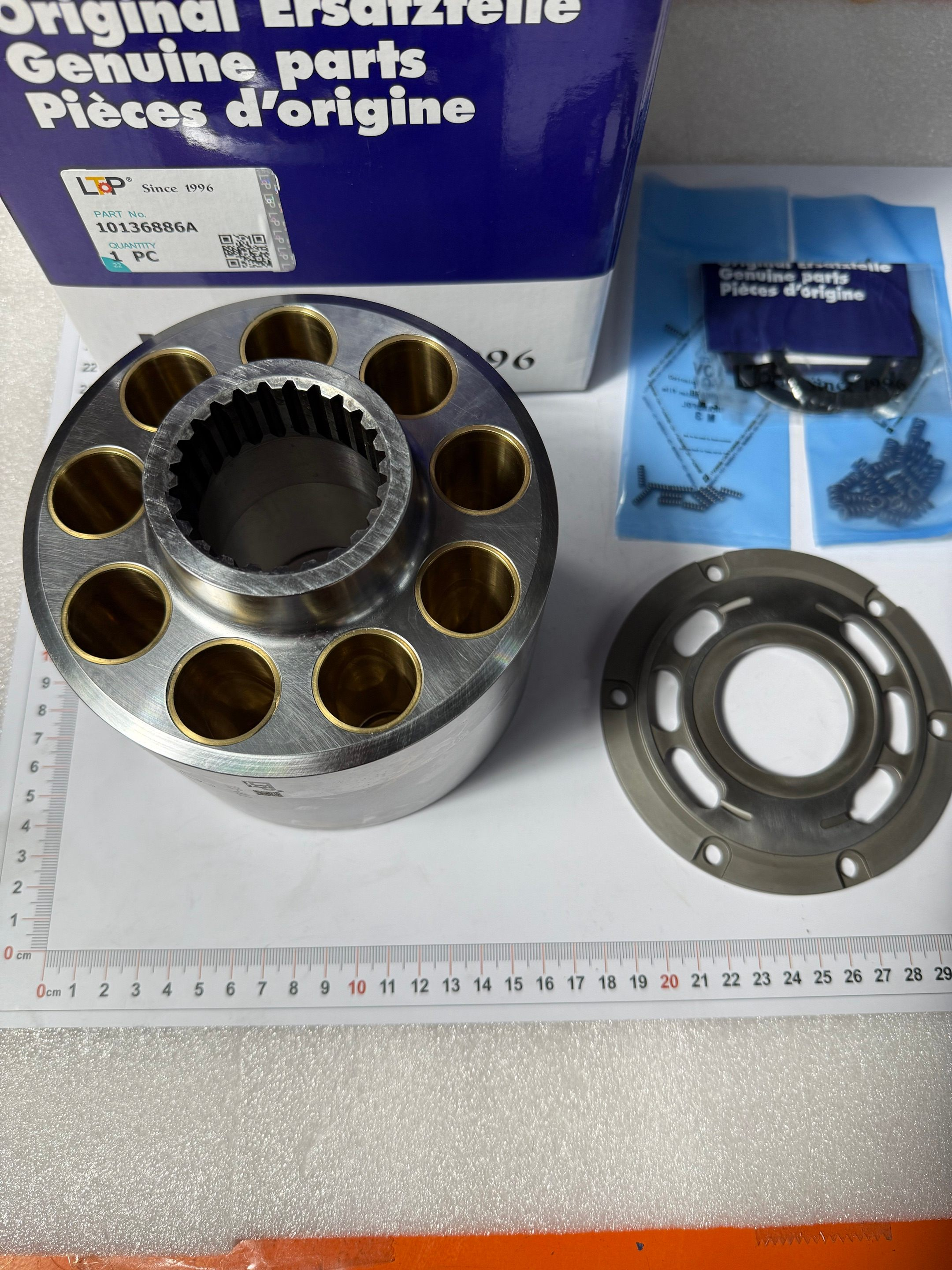 LTP缸体配流盘维修组件10136886A 适用于LIEBHERR液压泵