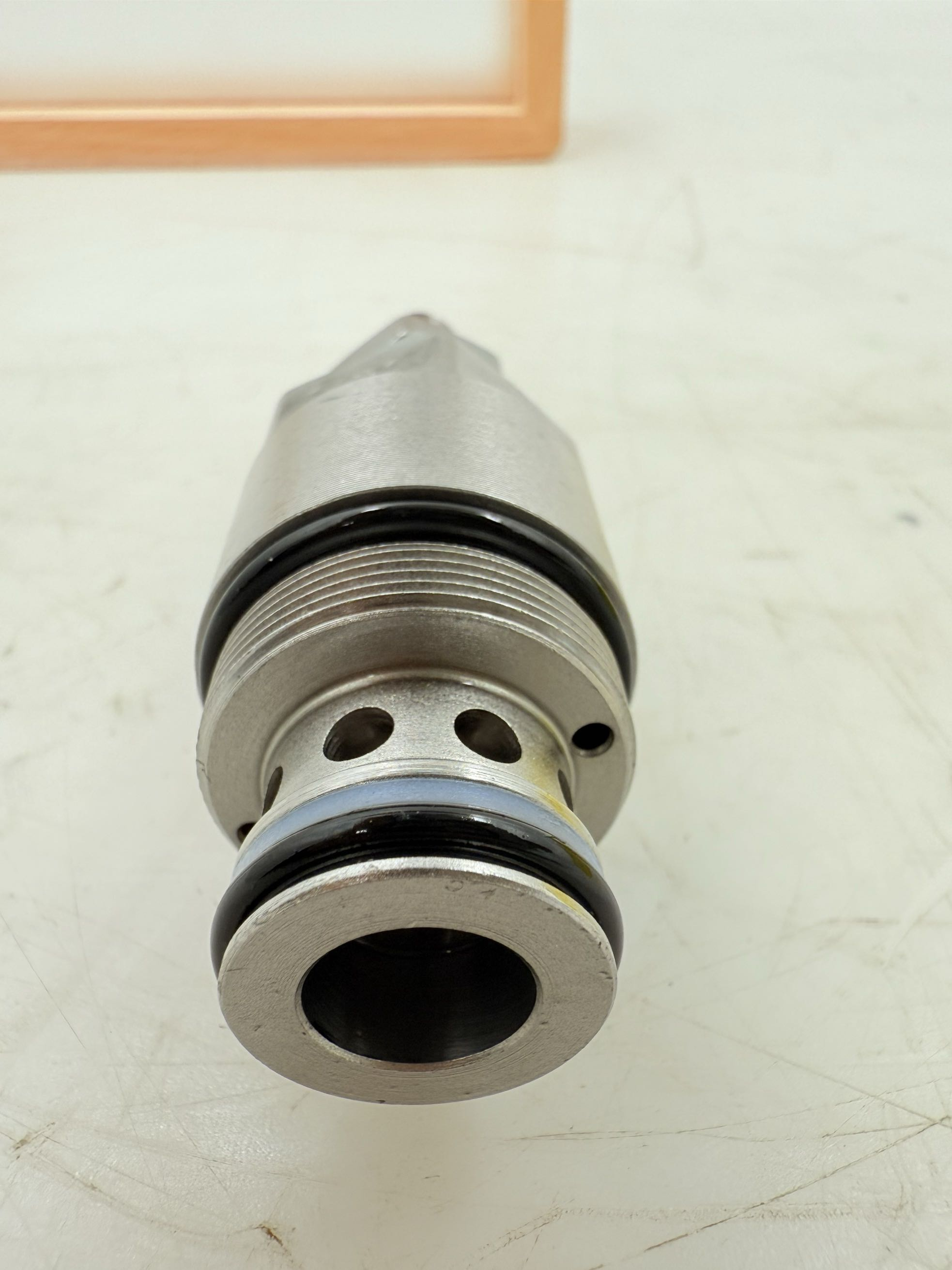 利勃海尔压力阀 11009440 适用于 LTM1030-2.1、LTM1250-5.1