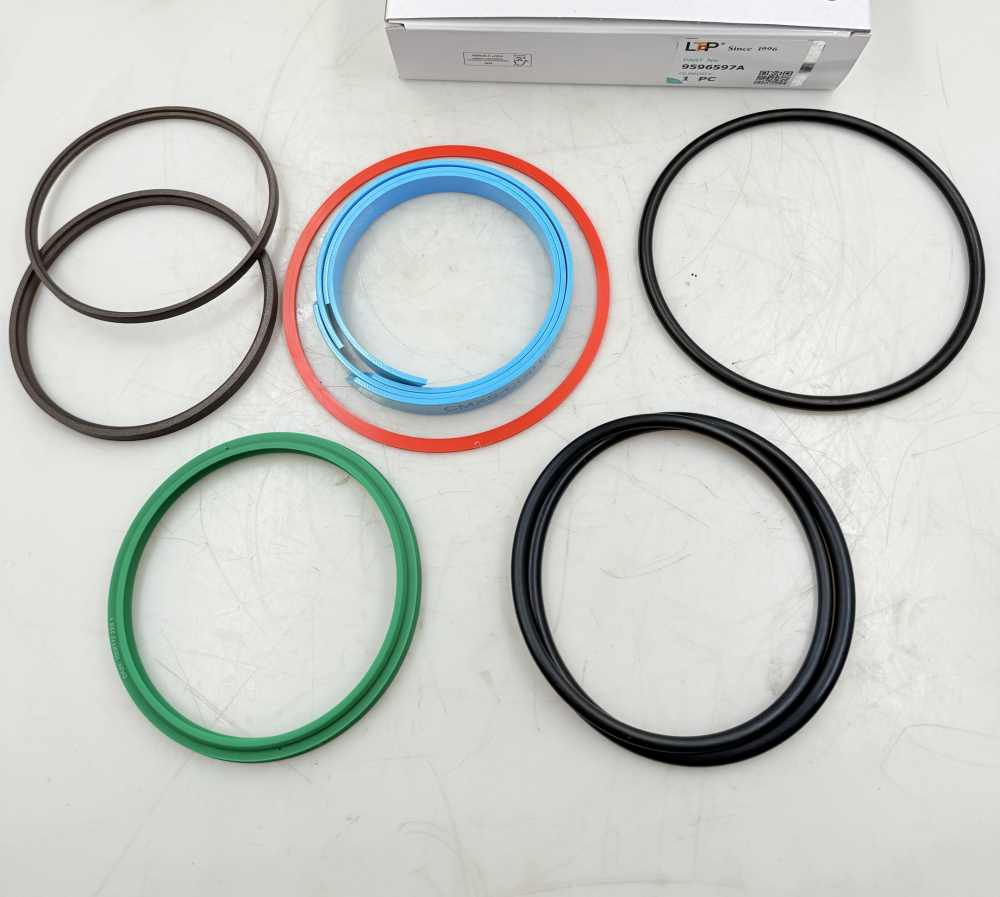 LTP液压油缸头密封修理包9596597A适用于Lie-bherr 利勃海尔挖掘机等R934C HD