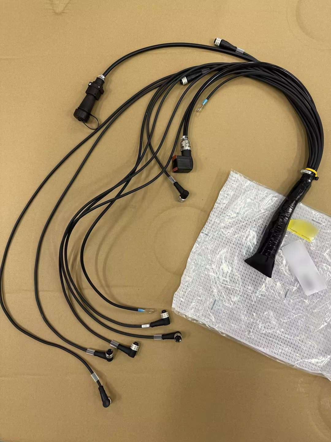 利勃海尔引线 963407008 电缆适合 LTM1150 LTM1160 LTM1200