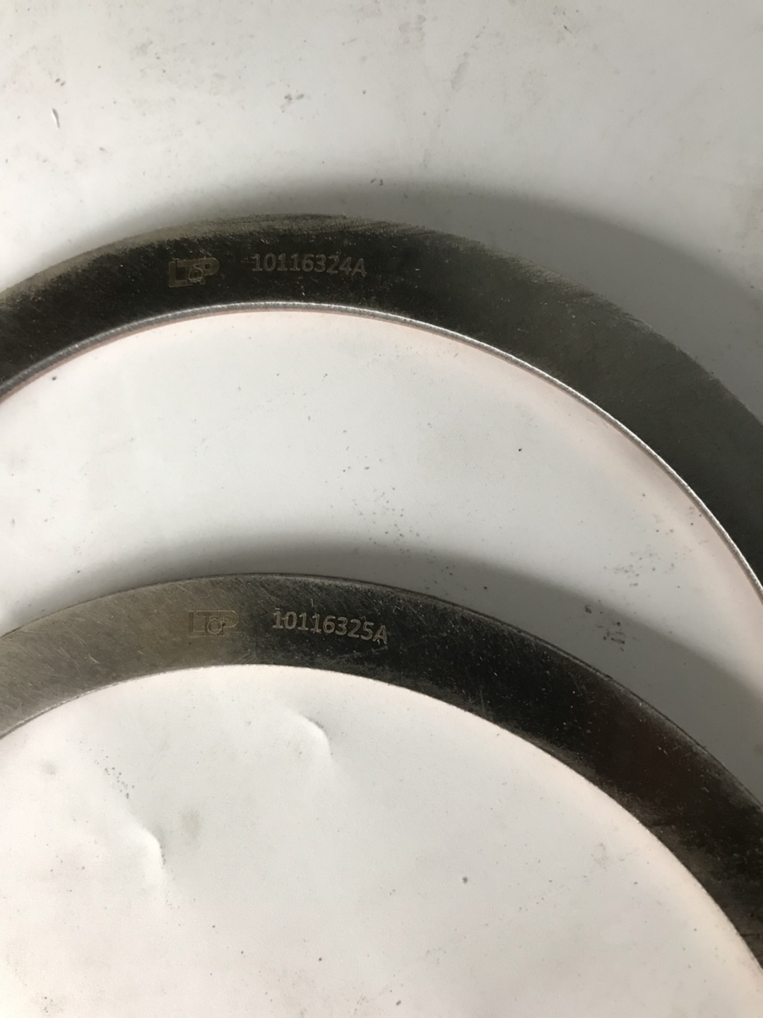 LTP标准曲轴瓦10128593A 适用于liebherr利勃海尔D9508发动机