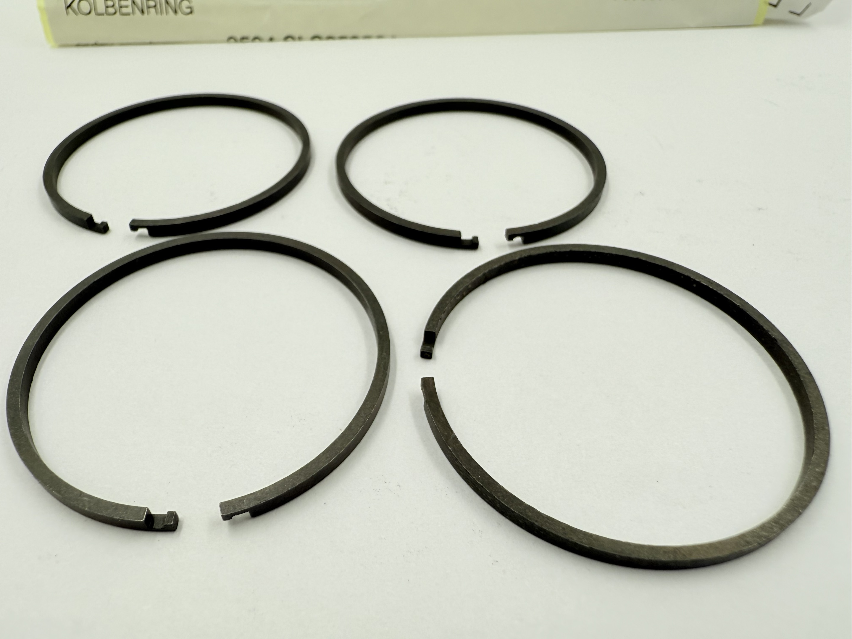 利勃海尔 7623962 L544 - L586 变速箱伺服活塞环