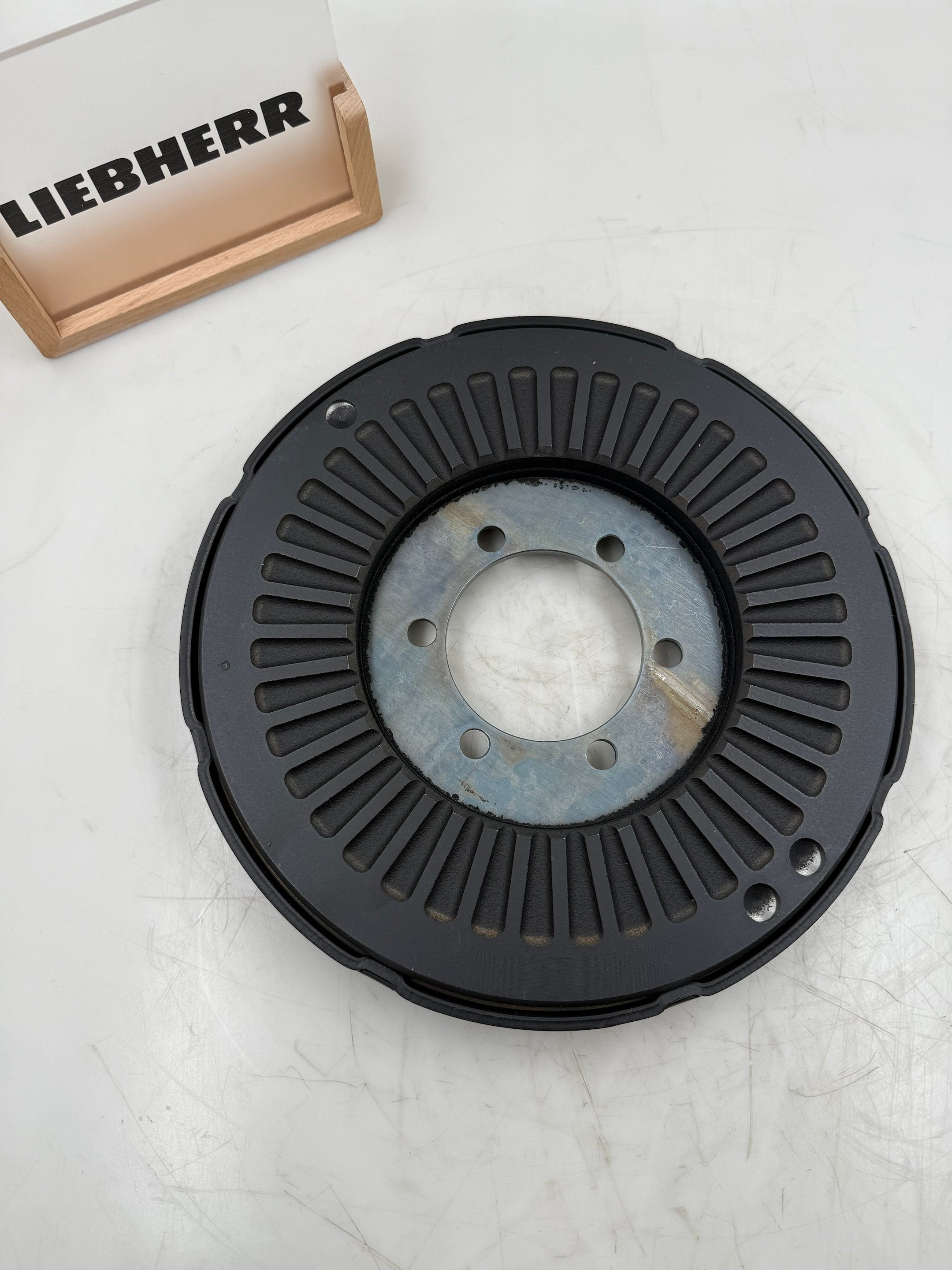 利勃海尔 11646611 扭转减振器与利勃海尔机械兼容