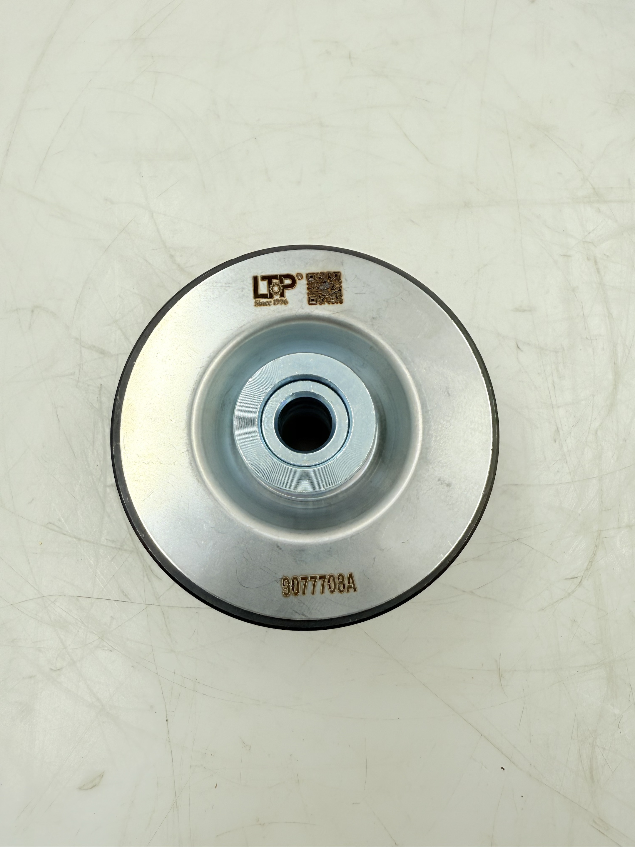 LTP皮带惰轮9077708A适用于利勃海尔liebherrD934 D936发动机等