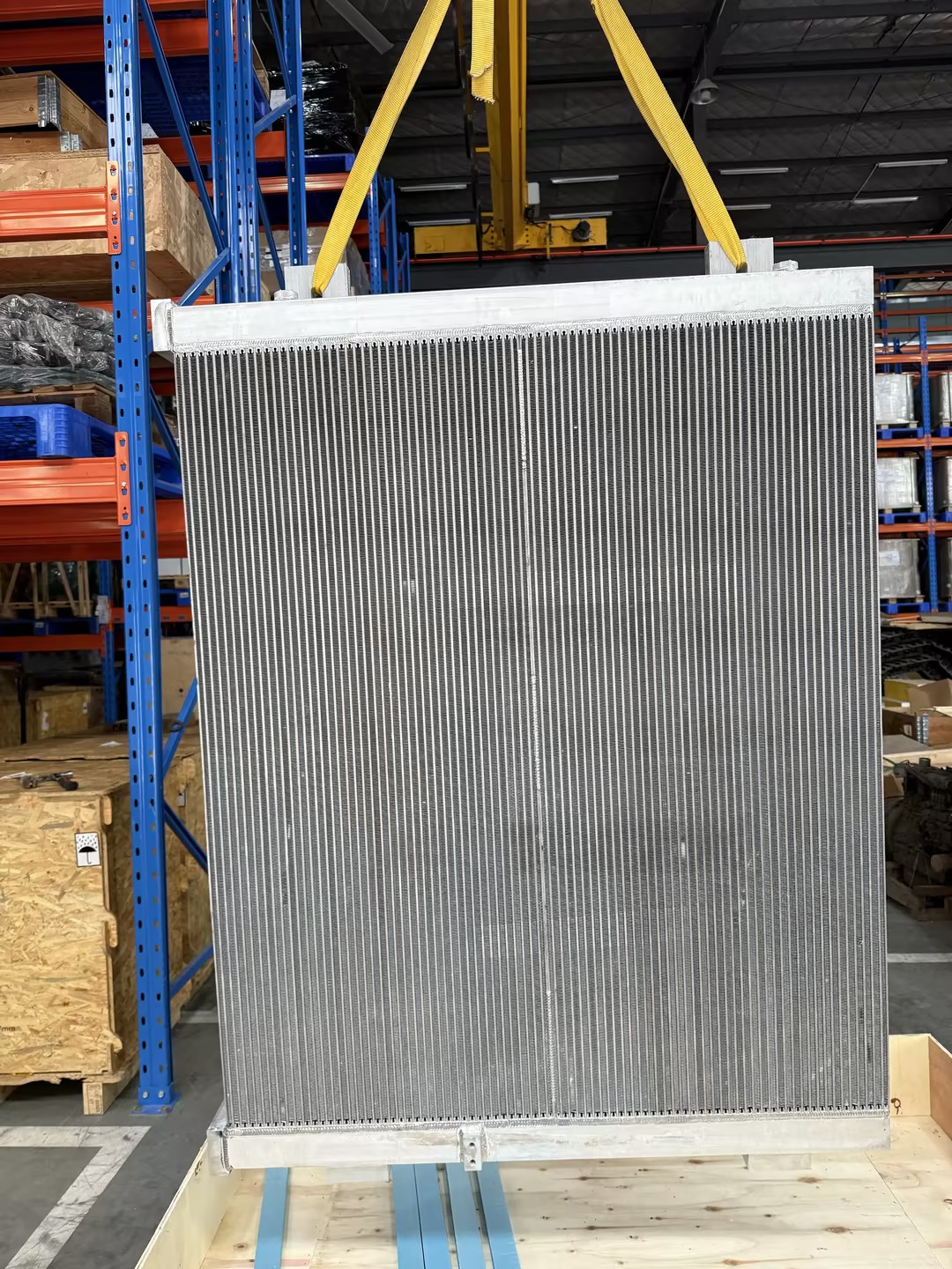 利勃海尔副厂液压油散热器12239500适用于LIEBHERR 矿用挖掘机R9100 R9100B