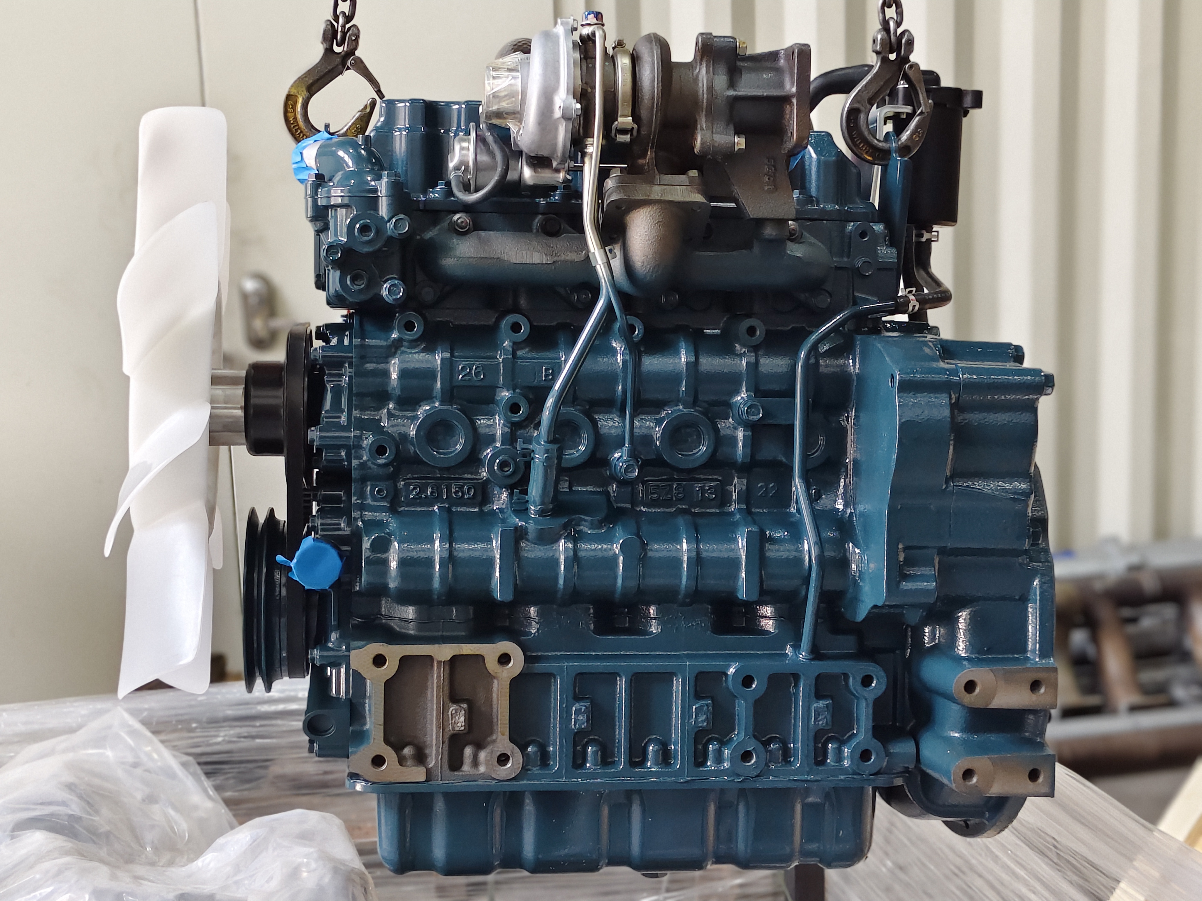 久保田kubota发动机总成V2403-M-E3B-CFL-1发动机1J476-19000（欧三A排放 豁免标签）用于叉车2400转34.61KW